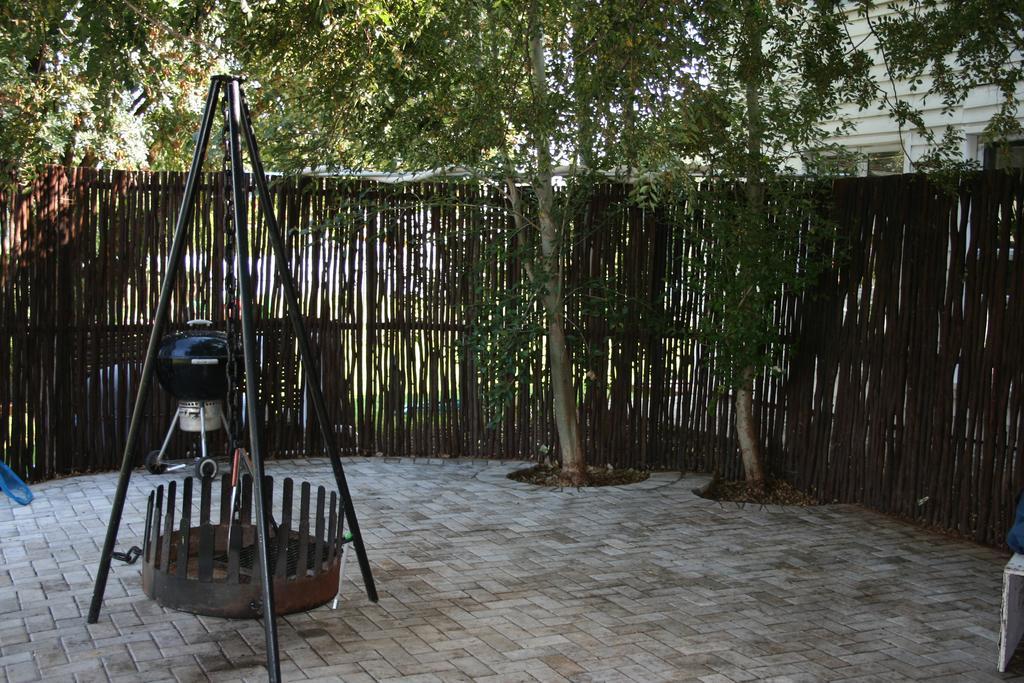 Indigo Moon Guesthouse Lichtenburg Екстериор снимка