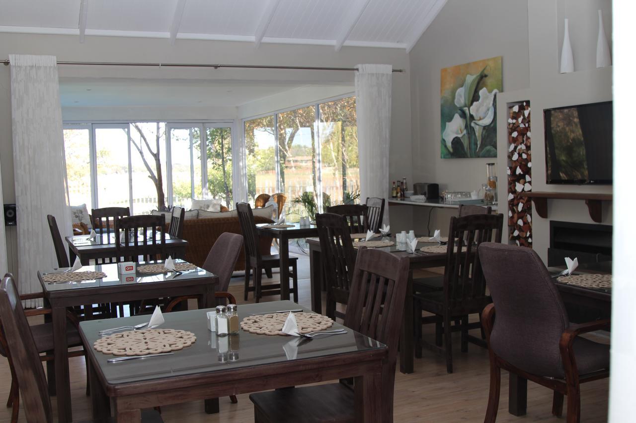 Indigo Moon Guesthouse Lichtenburg Екстериор снимка