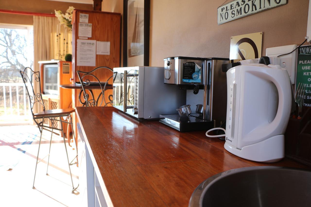 Indigo Moon Guesthouse Lichtenburg Екстериор снимка