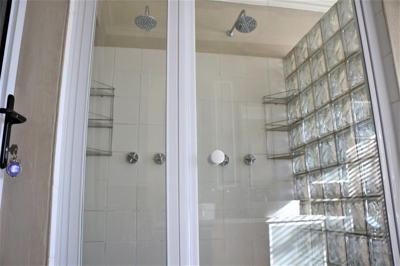 Indigo Moon Guesthouse Lichtenburg Екстериор снимка
